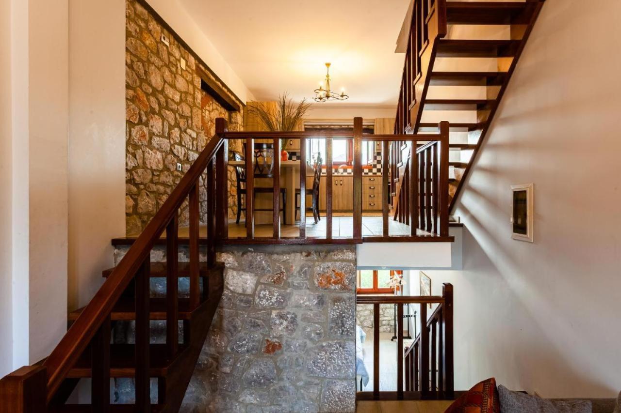 Stone Villas Dukes Parálion Ástros Extérieur photo