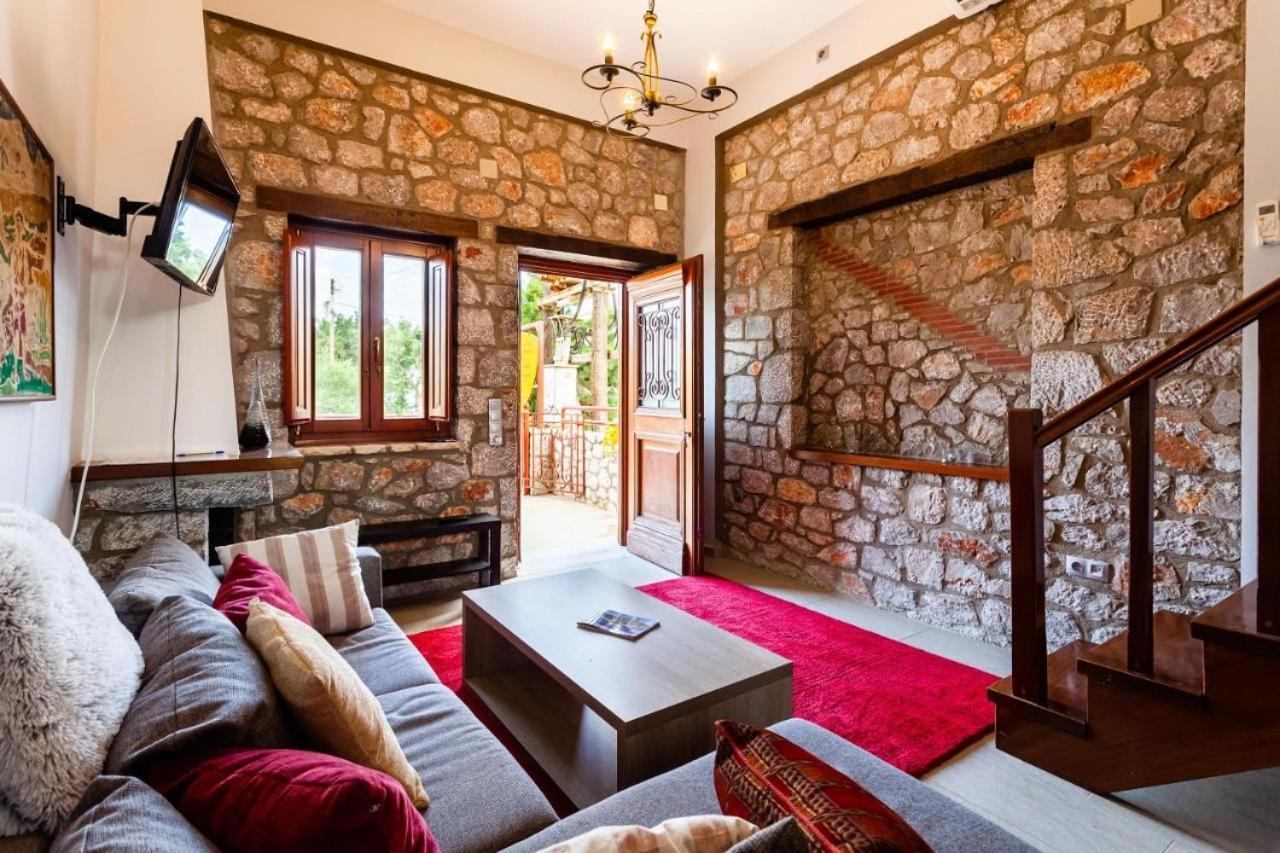 Stone Villas Dukes Parálion Ástros Extérieur photo